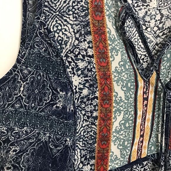 Knox Rose Sleeveless Gauzy Boho Blouse - XS - Picture 5 of 7